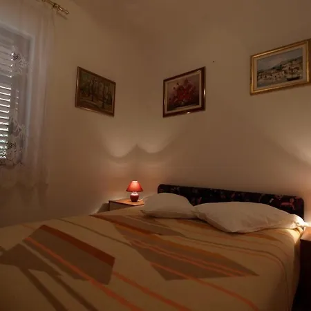 In With Sea View, Terrace, Air Conditioning, Wifi Apartman