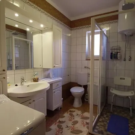 In With Sea View, Terrace, Air Conditioning, Wifi Kožino