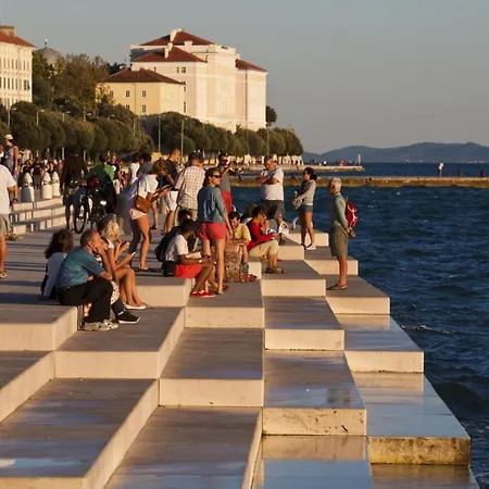 In With Sea View, Terrace, Air Conditioning, Wifi Apartment Kozino